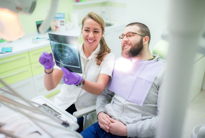 שומרים על סטייל - וגם על הבריאות: 5 טיפים לשמירה על היגיינת פה מושלמת