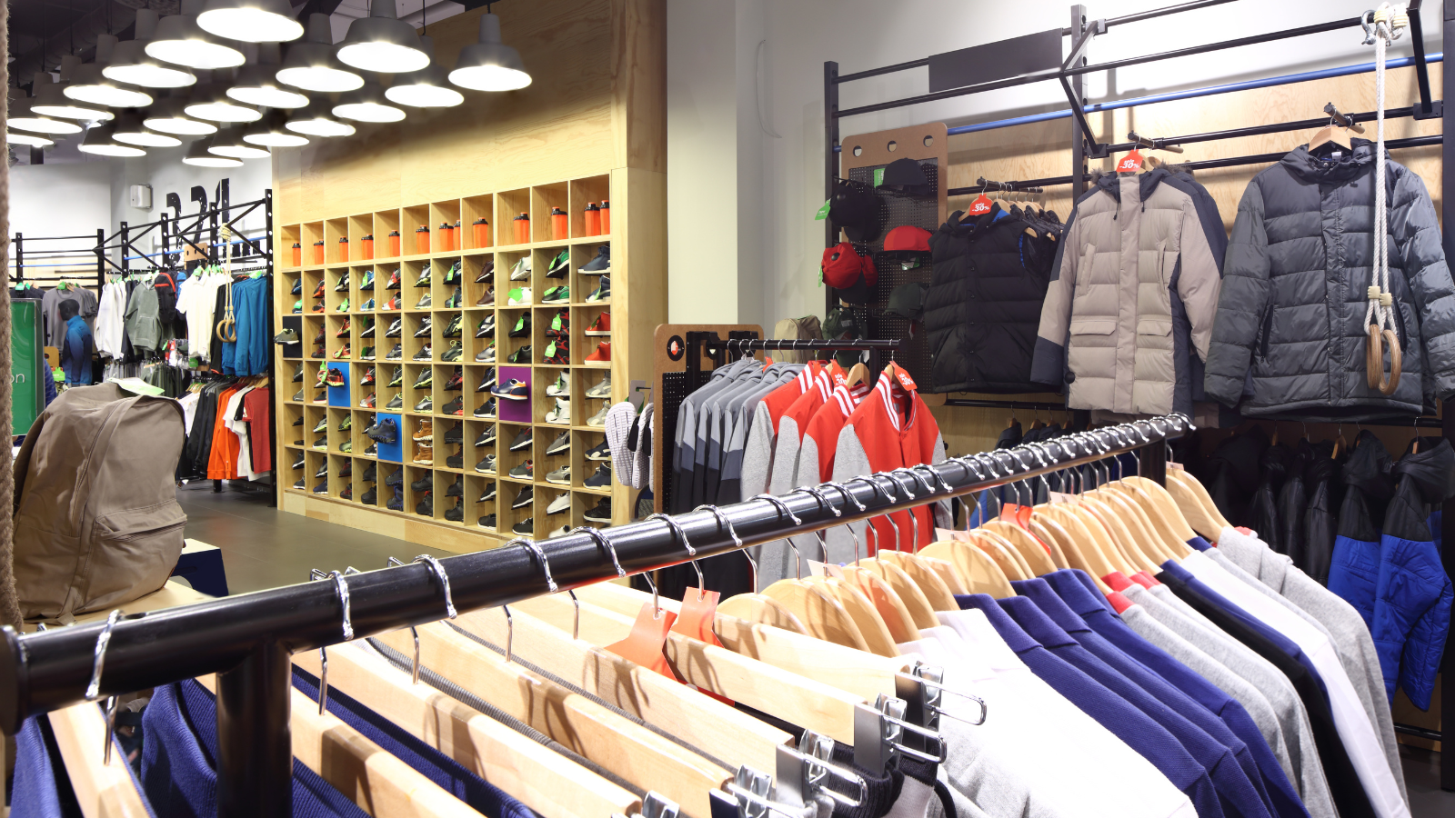 סמלים של מותגים בגדים